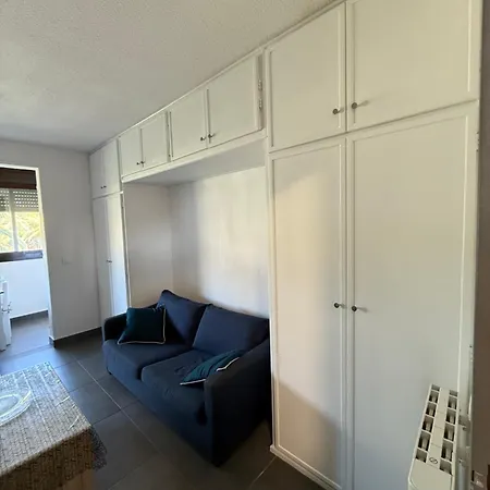 Avec Loggia Paisible, à 500m De La - Vue Dégagée&parking Privé *